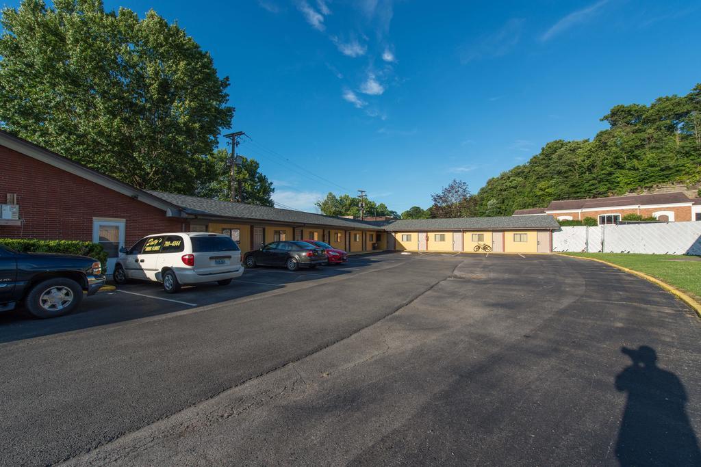 Budget Inn - Paintsville Exterior photo