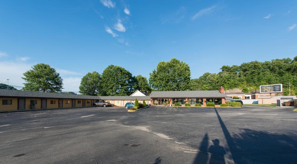 Budget Inn - Paintsville Exterior photo